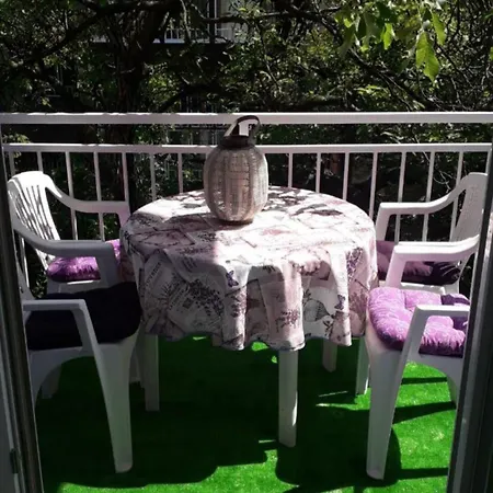 1bdr In Heart Of Center Sarajevo